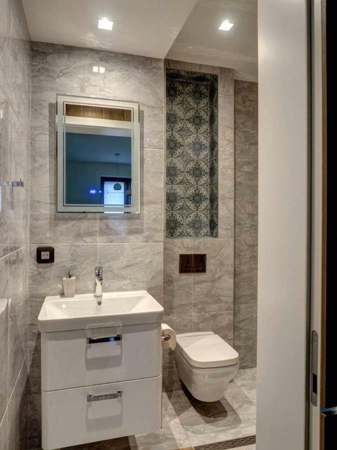 Rotonda Apartment